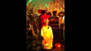 He Carves The Roast Beast / Grinch