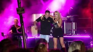 Nathan Cater on the Costa 2017 - Cliona Hagan invited Barny on stage for fun - Donnegal - Live
