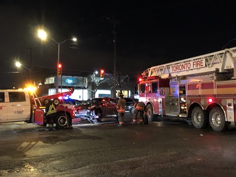 Toronto Fire Aerial 244 + TPS MVC