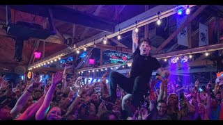 FLOOR COLLAPSED DURING UPCHURCH CONCERT IN FLORIDA