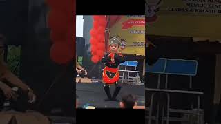 Download lagu Pesona Tari Dindin Badindin: Aksi Ceria Penari Cilik di Panggung mp3