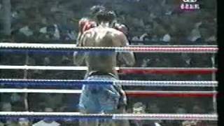 preview picture of video 'Therdkiat vs. Namkhabuan Muay Thai  | Redondo Beach Muay Thai Classes (310)376-1602'