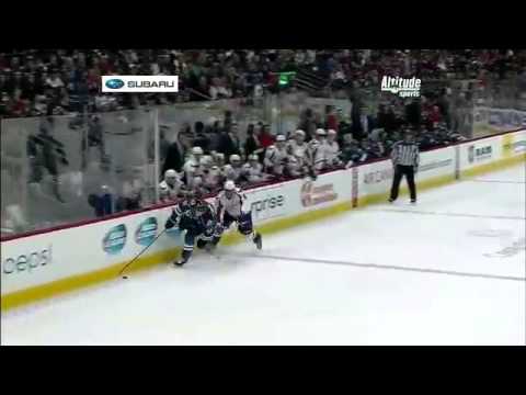 NHL Gabriel Landeskog blows by Ovechkin