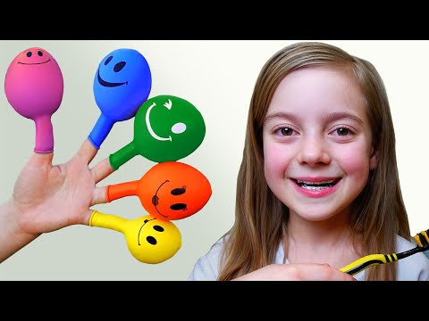 Pretends to play with her Magic balloon - Preschool toddler learn color تعليم الالوان بالانجليزي