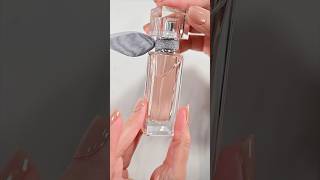 Download lagu LA VIE EST BELLE EAU DE PARFUMBRIGHT IRIS & WARM VANILLA #lancome mp3
