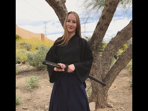 HEMA meets JSA - Longsword Practitioner tries Katana for First Time