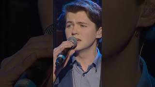 ⁠@McGintyDamian sings "Falling Slowly"—a heartfelt ballad perfect for the season. 💚