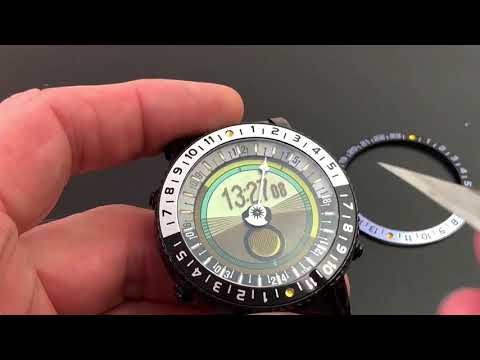 Exchanging the Bezel Insert