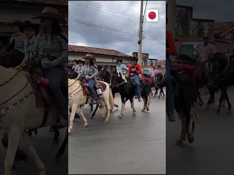 1ª Cavalgada do Bigode em Arapuá-MG