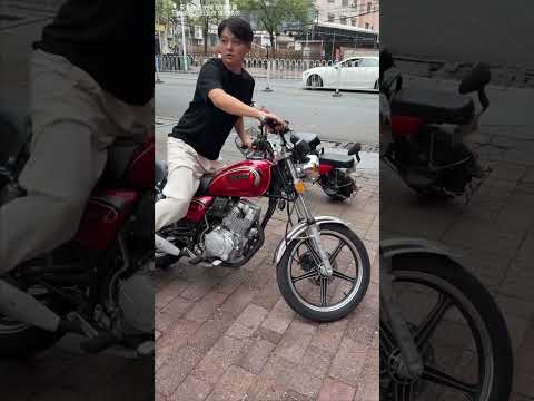 YANLIŞ KİŞİNİN MOTORUNA BİNDİ!!