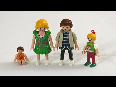 Unboxing Playmobil : La famille Hauser (2017) – 6530