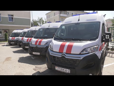 Центр скорой помощи в Орше получил 8 новых спецмашин
(19.08.2022)