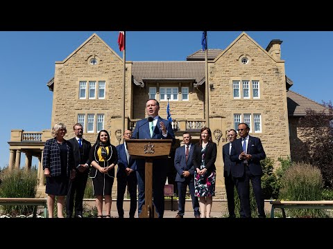 Premier Jason Kenney shuffles cabinet