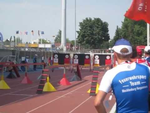Mulhouse 2013 - 1. Vorlauf 100m-Hindernisbahn - Startnummer 154