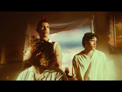 BrokiX - HALLOWEEN (VIDEO OFICIAL)