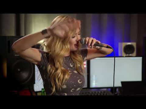 Lidija Bacic Lille LIVE in studio ft Oggy   Zar je voljeti grijeh