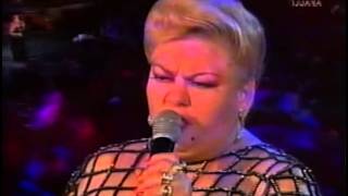 PAQUITA LA DEL BARRIO - "PALOMA NEGRA"