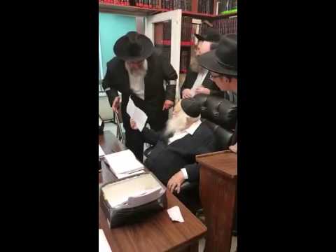 Rav Chaim Kanievsky Tells Man Not To Do Surgery