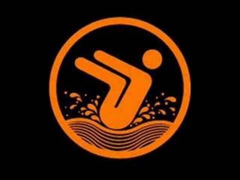 DJ Friction - Arschbombe (feat. Deichkind)