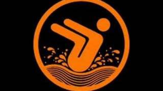 DJ Friction - Arschbombe (feat. Deichkind)