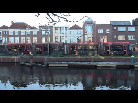 HTM R-NET Siemens Avenio 5001 Zieken te Den Haag | tramlijn 9