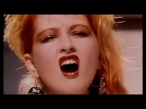 Cyndi Lauper - Girls Just Want To Have Fun - 1983 (Tradução/Legenda)