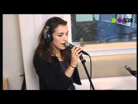 Radio 538: Wiep - Oughta Know (Live bij Evers Staat Op)