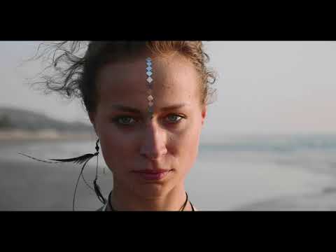 İlayda Erenler ft. Tuna Ozdemir & Burak Beldek - Phoenix (Official Music Video)