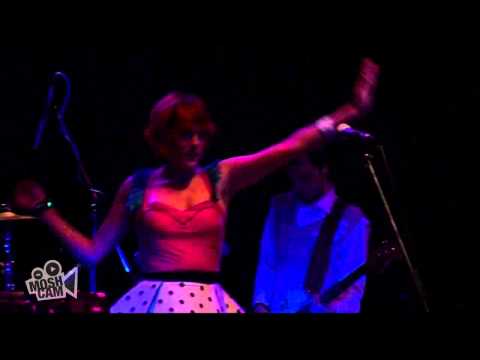 The Pipettes - Tell Me What You Want (Track 6 of 20) | Moshcam