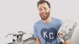 Video thumbnail: Easton Ghost 34" Fastpitch Catcher's Mitt: GH21FP