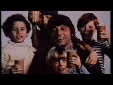 1972 Ovaltine Commercial - My Old Pal Ovaltine (feat. New York Jets' Joe Nameth)