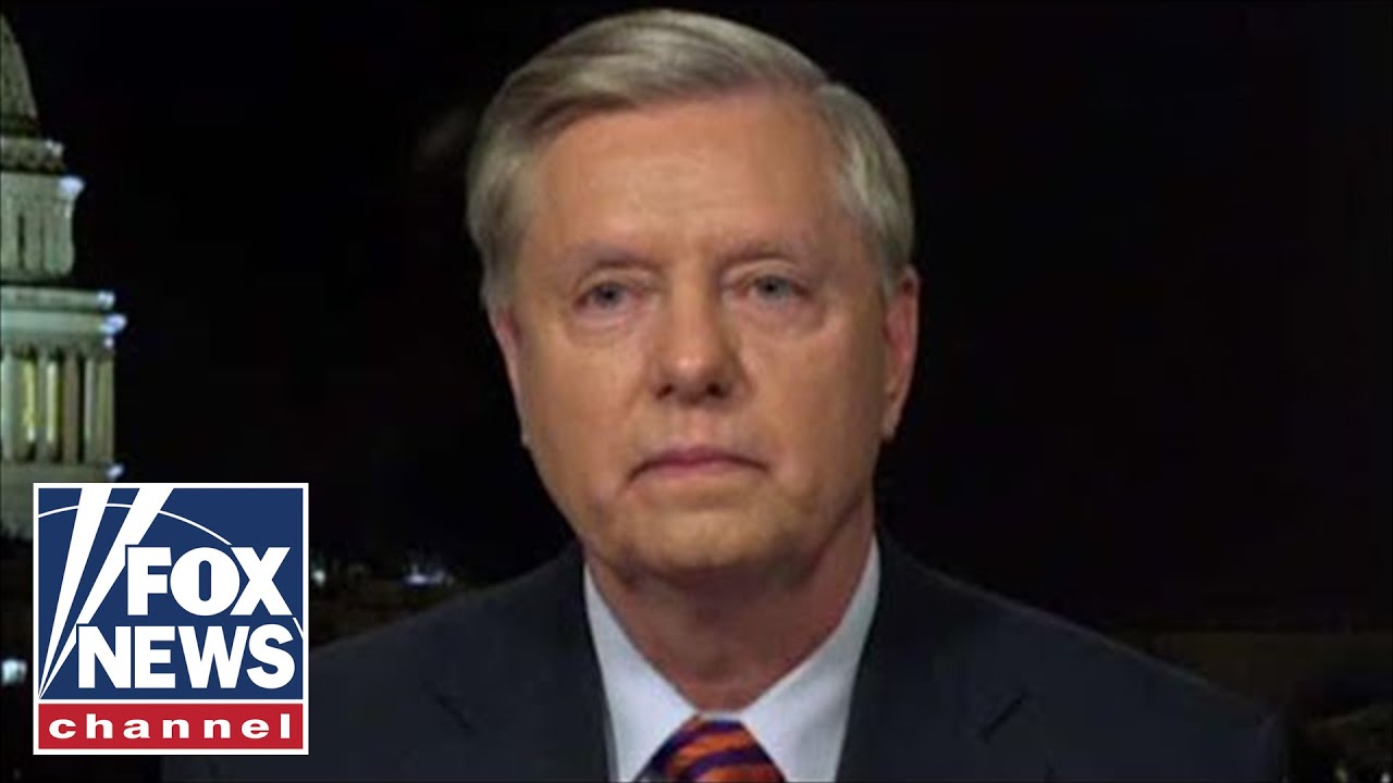 Lindsey Graham reacts to Trump's Oval Office speech - YouTube