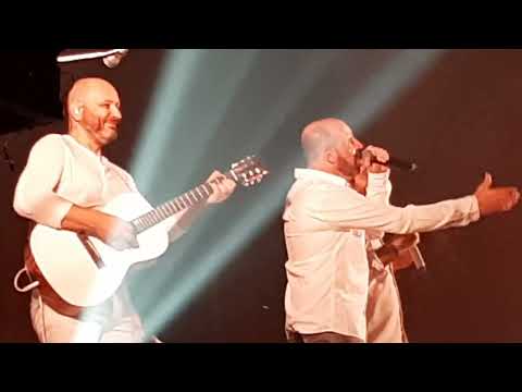 Extrait de Furtunatu - Patrick Fiori/Jean-Charles Papi accompagnés à la guitare par Emmanuel Rodier.