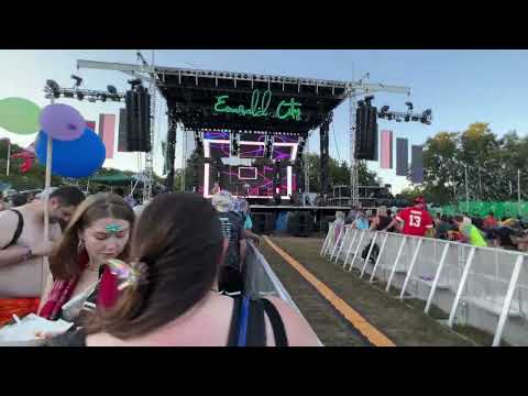 Elderbrook @ Dancefestopia 2022 [1080p]