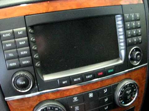 2006 Mercedes R350 4MATIC (stk#18174A) for sale at Trend Motors Used Car Center in Rockaway, NJ