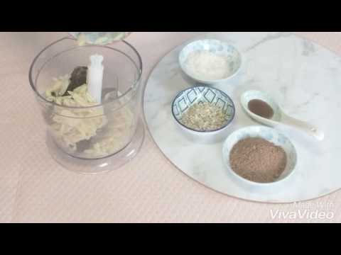 Organic raw no bake coco protein balls