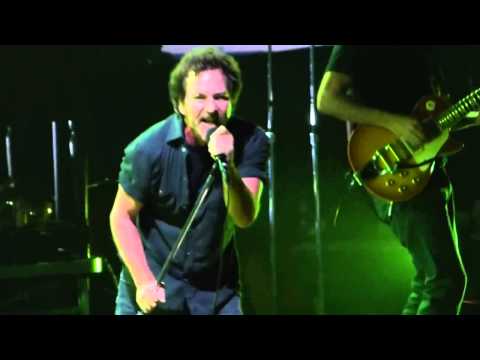 05   Pearl Jam Mind Your Manners HD 2013 10 16   Worcester, MA