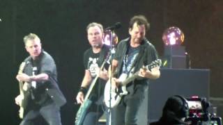Pearl Jam - Lightning Bolt live