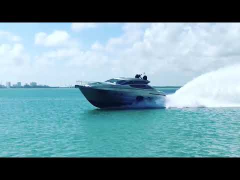 Pershing 62 running