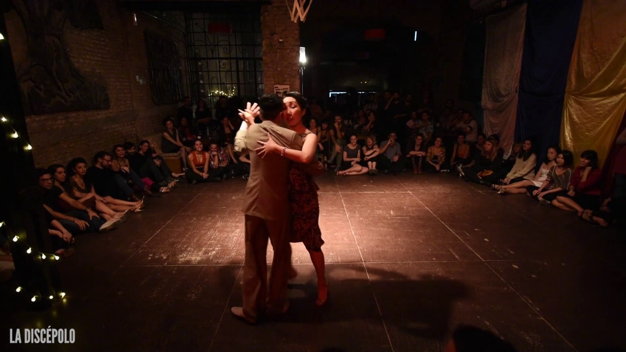 Krishna Olmedo & Suri Bae - XXX @ La Discépolo, 2017, 3/4