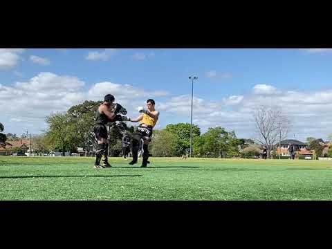 Sparring a pro Muay Thai fighter