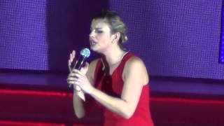 Emma - Trattengo il fiato (Live @ Palapartenope - Napoli) FULL HD - 03/12/2013
