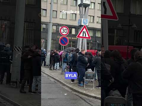 Fronta na zberateľský papierik v Ostrave
