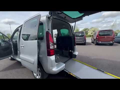 Wheelchair Car - Image 2