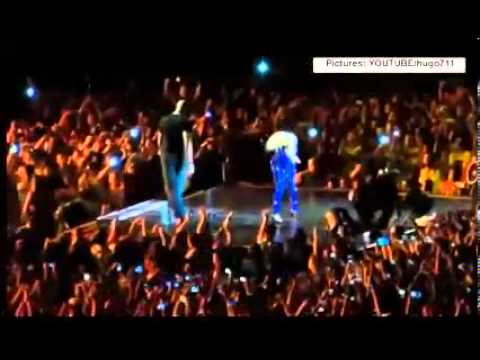 Beyonce Pulled Off Stage By Fan At Concert in Brazil Beyonce Yanked off stage in Brazil