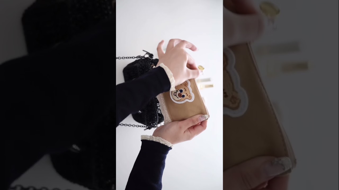 what's in my bag?🩶