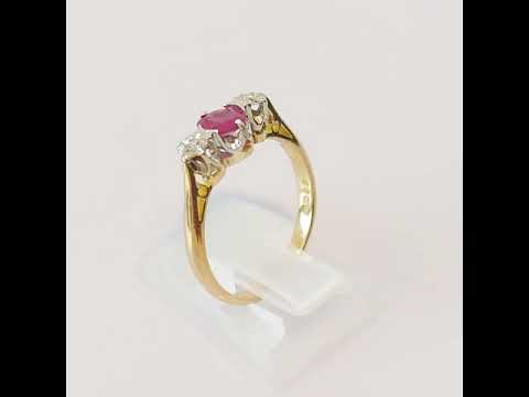 Beautiful Vintage 1969 18ct Gold Platinum Ruby & Diamond Trilogy Ring UK L