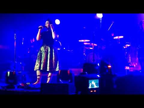 Caro Emerald - Dream a Little Dream of Me. London 02, 17 October 2014