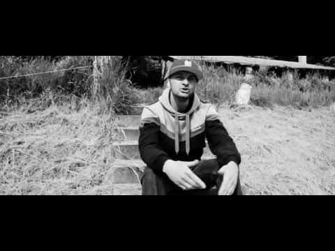 Vanek - Relatív [Official Music Video]