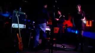 Biscuit &amp; The Rip by Portishead - Performed by Portiswho?